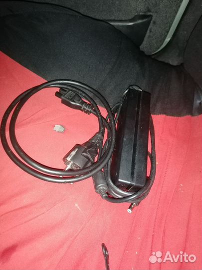 Зарядное устройство для ноутбука