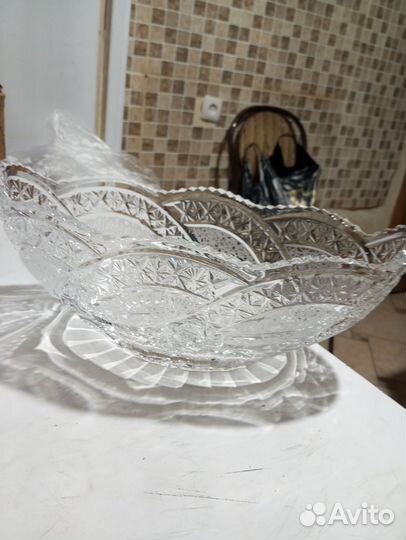 Ваза хрустальная