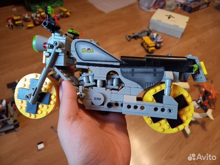 Китайское lego самолёты,вертолёты,человечки