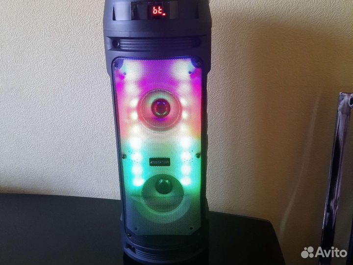 Блютуз колонка