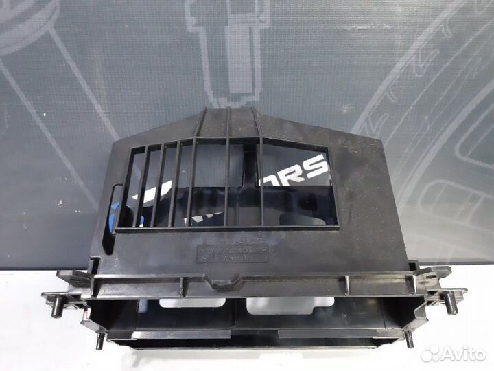 Рамка под магнитофон Bmw 318I E46 N46B20AA 2004