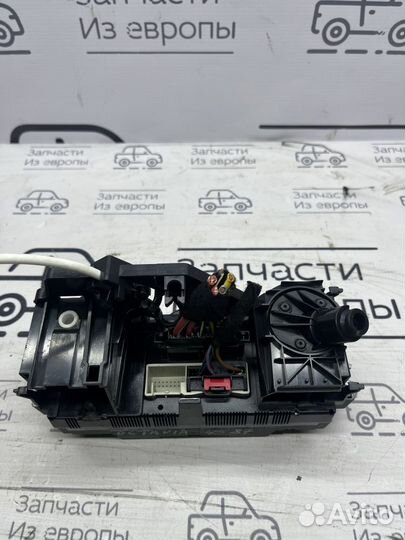 Блок управления печкой Skoda Octavia (A5 1Z)