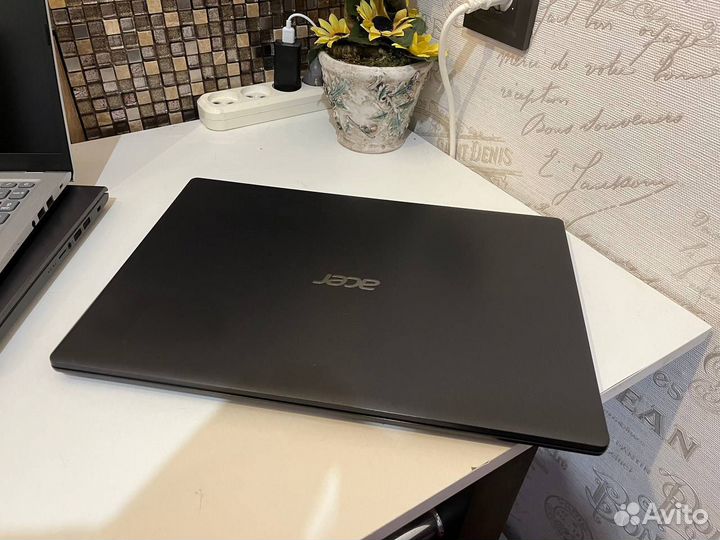 Современный игровой ноутбук Acer ssd 8гб GeForce