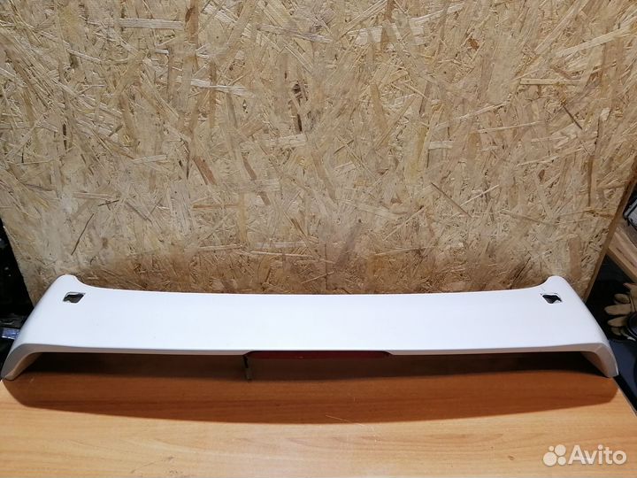 Спойлер багажника Subaru Forester