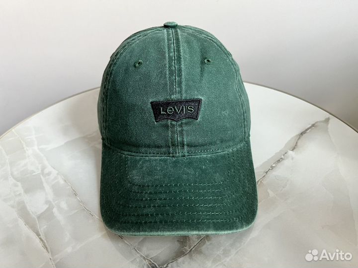 Бейсболка Levis