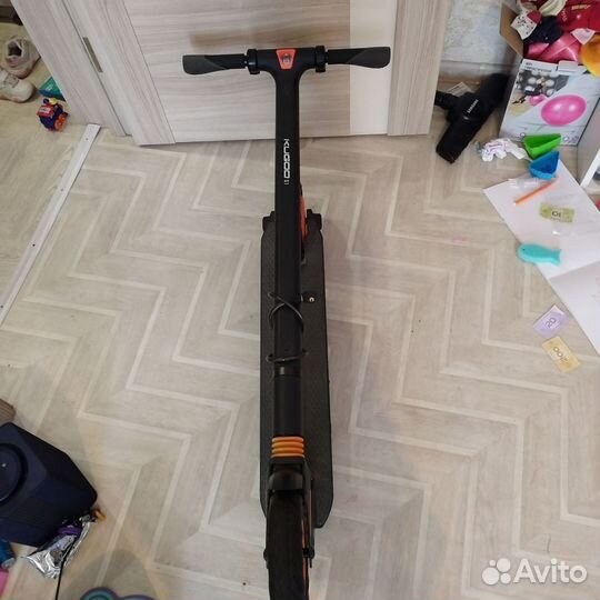 Электросамокат kugoo