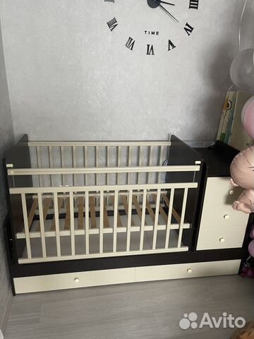 Детская кровать в отличном состоянии, матрас