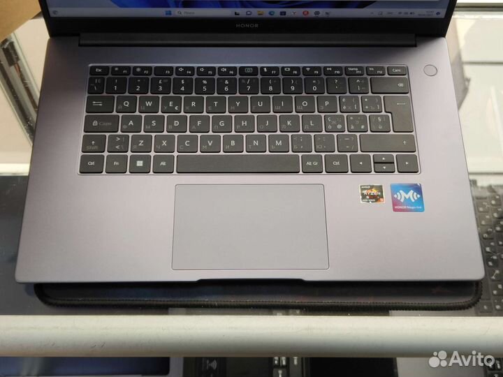 Ноутбук ультрабук honor MagicBook 15