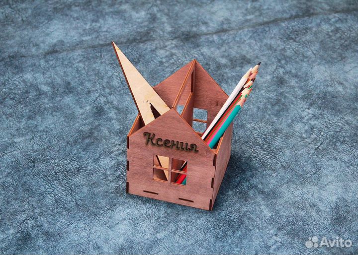 Именные карандашницы