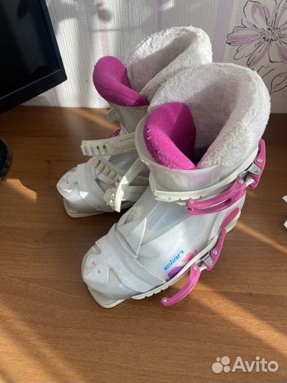 Горнолыжные ботинки детские