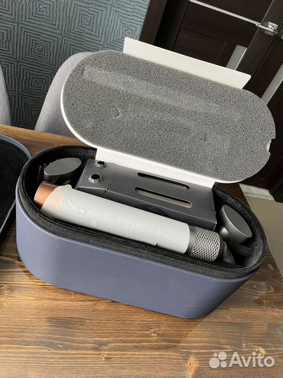 Стайлер dyson