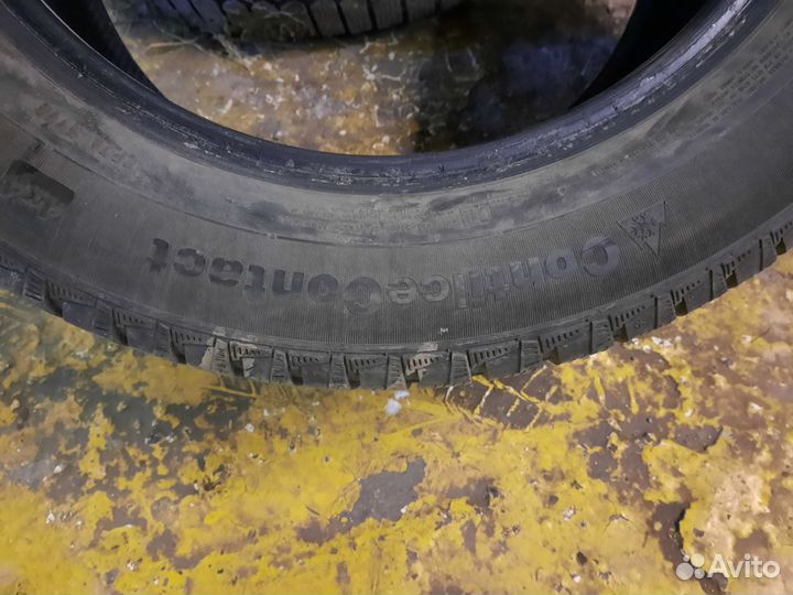 Continental Conti4x4IceContact 235/55 R17 103T
