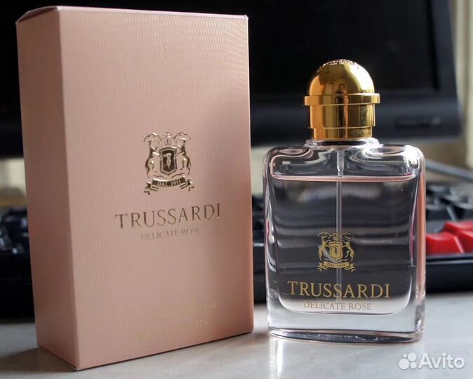 Духи trussardi delicate rose