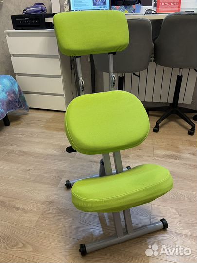 Ортопедический стул для школьника