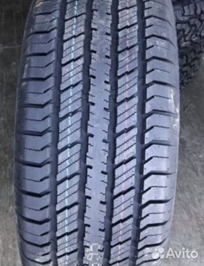 Charmhoo Wildtrac H/T 265/75 R16