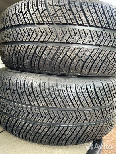 Michelin Pilot Alpin PA4 255/40 R20