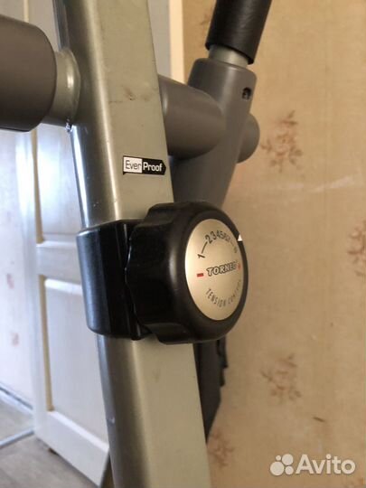 Эллиптический тренажер torneo