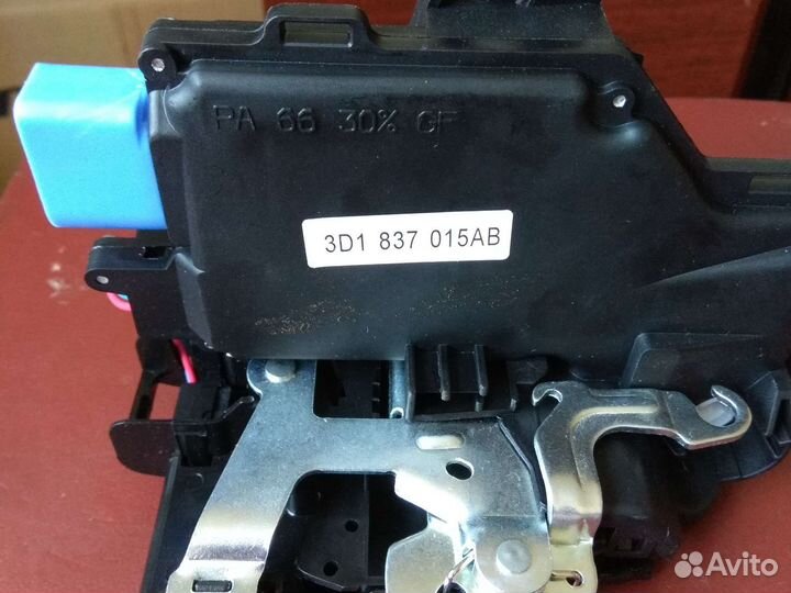 Замок передней водительской двери Шкода октавия а5