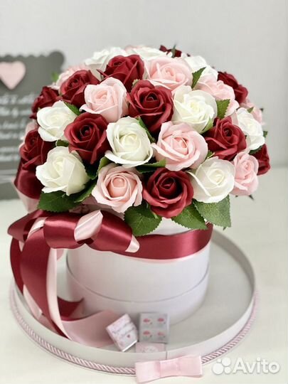 Букет из мыльных роз «и целого мира мало»