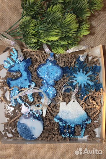 Ёлочные игрушки
