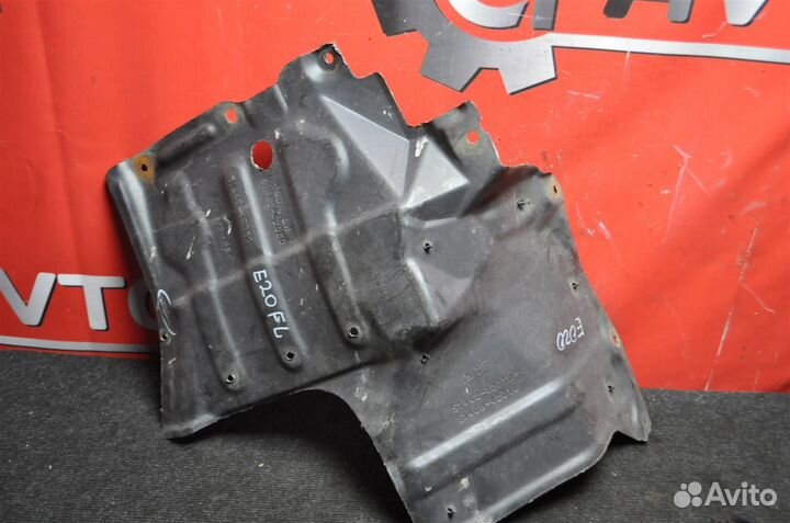 Защита двигателя левая toyota RAV4 ACA21