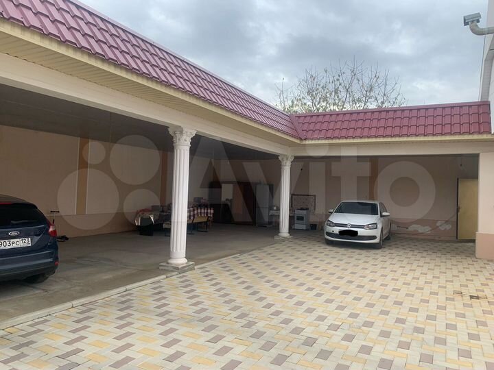 Дом 200 м² на участке 40 сот.