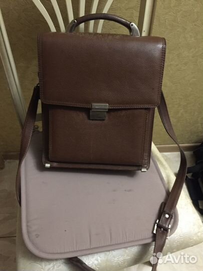 Мужская кожаная сумка планшет