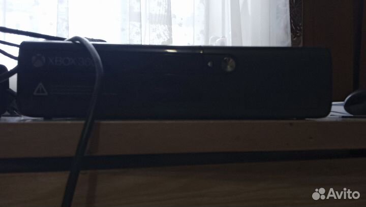 Продам Xbox 360 Slim E 160GB