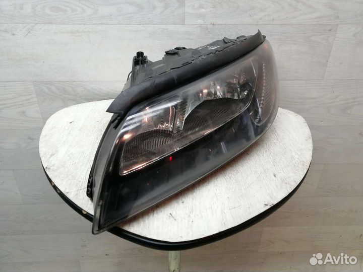 Фара левая Volvo S80. 2006-2010