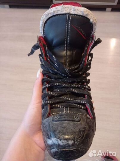 Хоккейные коньки bauer vapor X 300