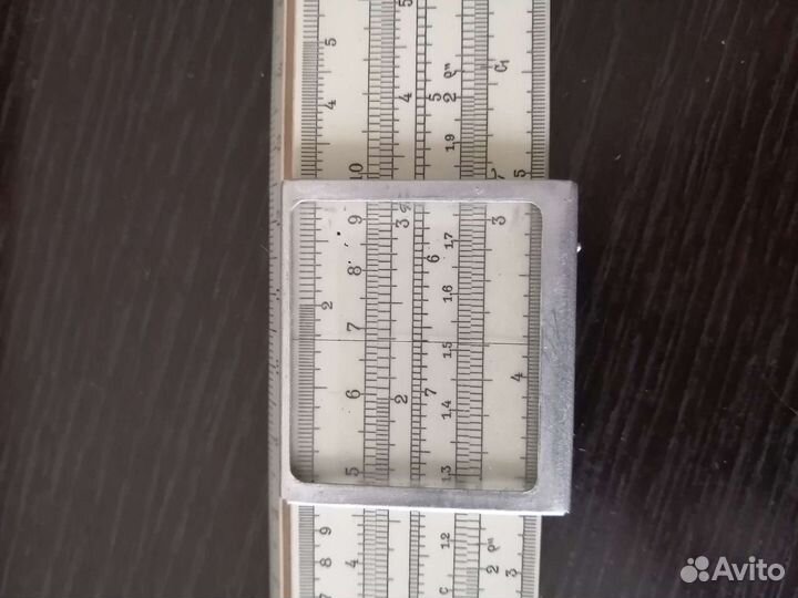 Линейка логарифмическая с футляром, 1956 год