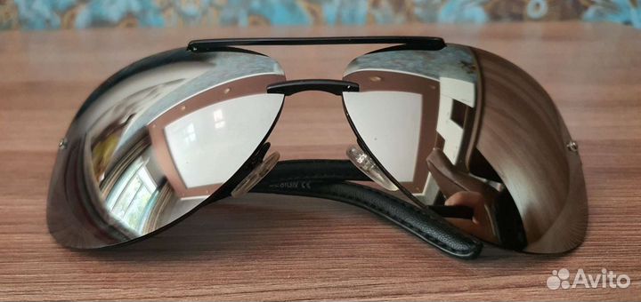 Солнцезащитные очки