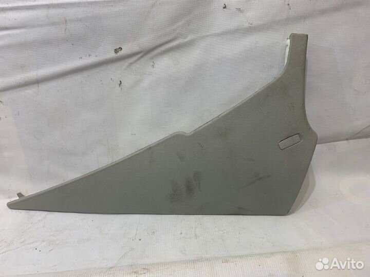 Обшивка стойки Volkswagen Passat B6 2005-2010