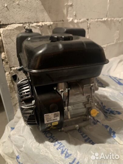 Двигатель бензиновый Briggs and Stratton