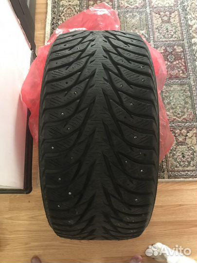 Yokohama Ice Guard IG65 245/40 R18