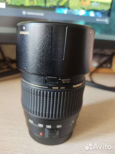 Объектив Tamron 70-300