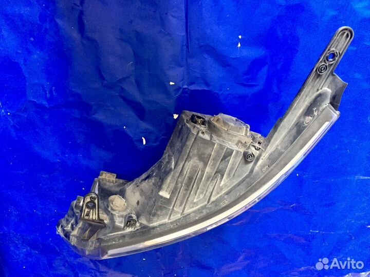 Фара левая Kia Rio 2011-2015 дефект стекла