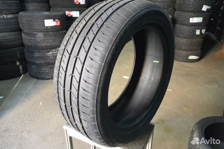 Bearway BW118 285/45 R21 109W
