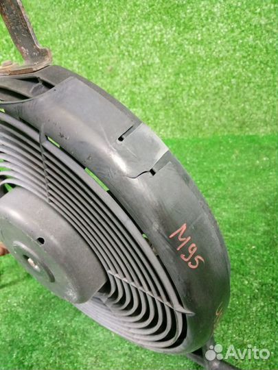 Вентилятор охлаждения радиатора Audi A6 Allroad C5