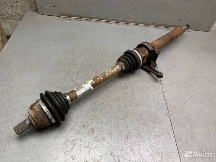 Привод правый Ford Focus 2 седан 1.6 hwdb 2005