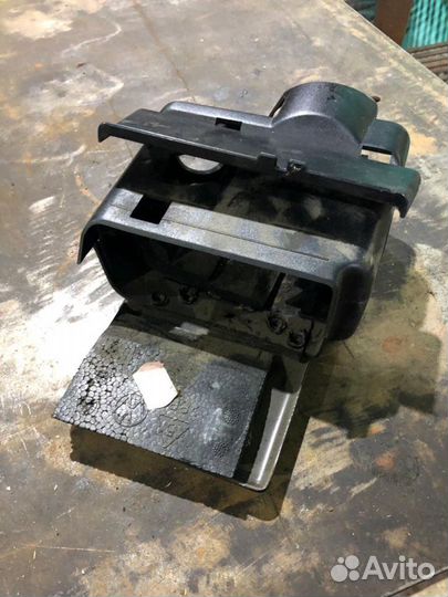 Кожух Рулевой Колонки на polo clasik седан