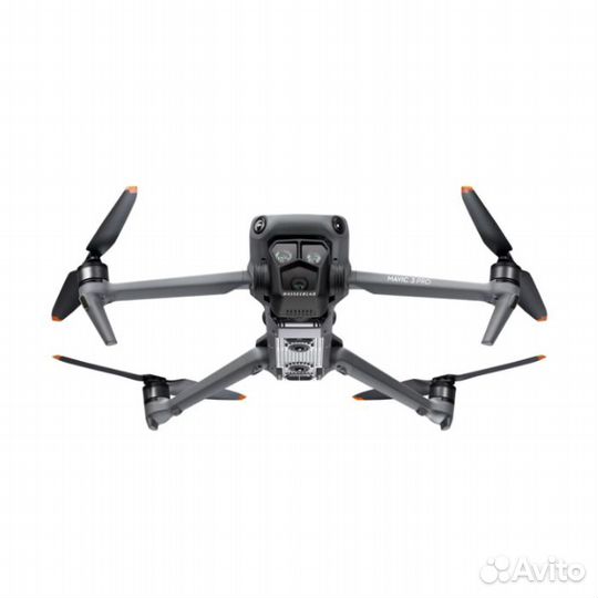 Квадрокоптер DJI Mavic 3 Pro Fly More Combo RC