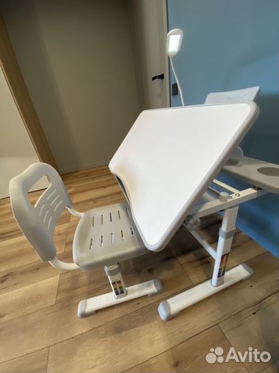 Детский стол и стул растущая парта