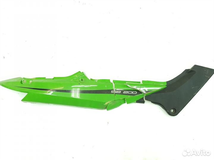 Пластик боковой Stels sb200