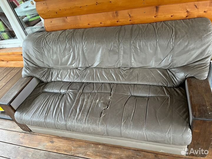 Диван на веранду