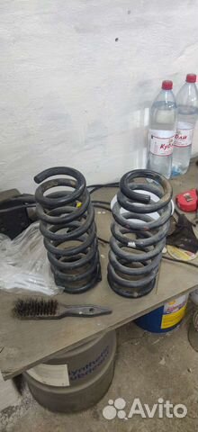 Пружины Паджеро3 передние