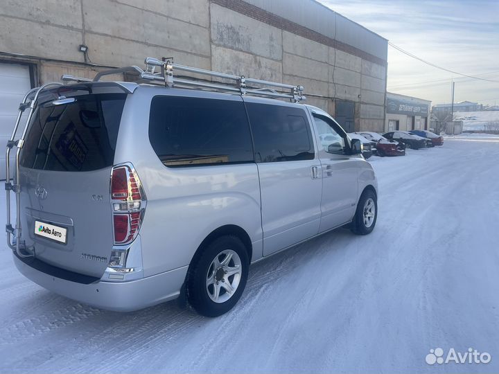 Hyundai Grand Starex 2.5 AT, 2008, 109 000 км