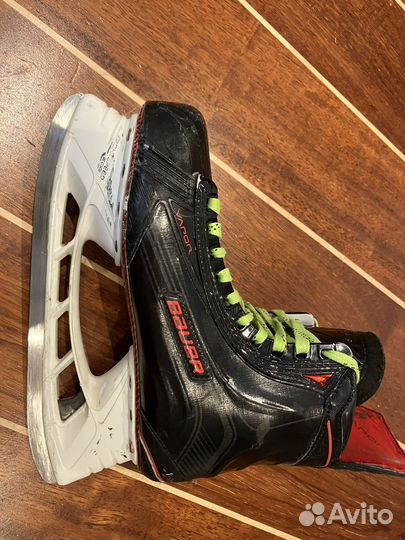 Хоккейные коньки bauer vapor 1x le