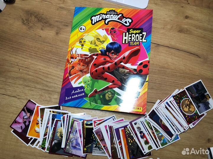 Наклейки panini леди баг