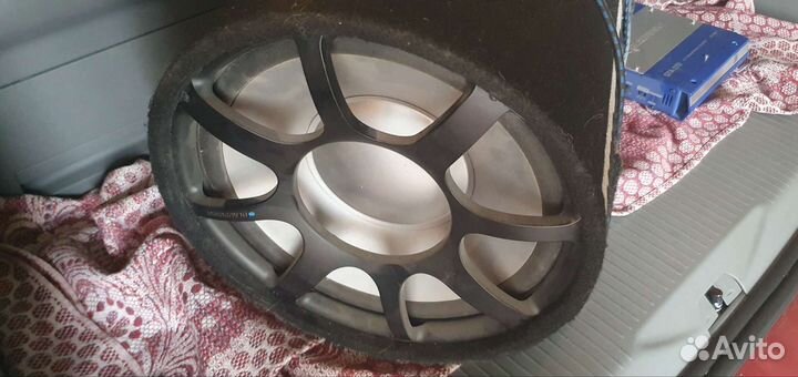 Сабвуфер и усилитель бу Blaupunkt